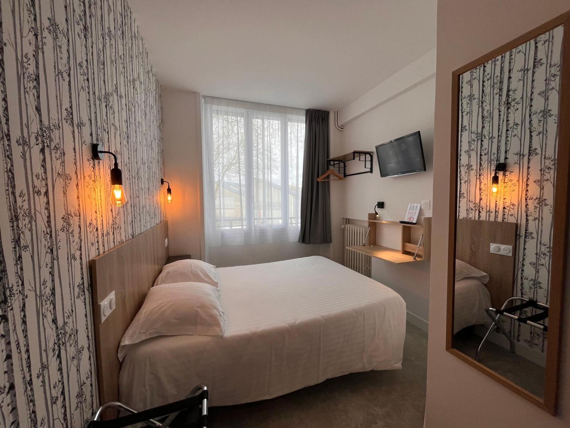 Hotel Le Keroman Лорьян Экстерьер фото