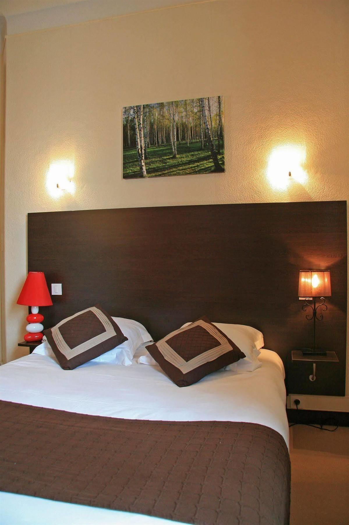 Hotel Le Keroman Лорьян Экстерьер фото